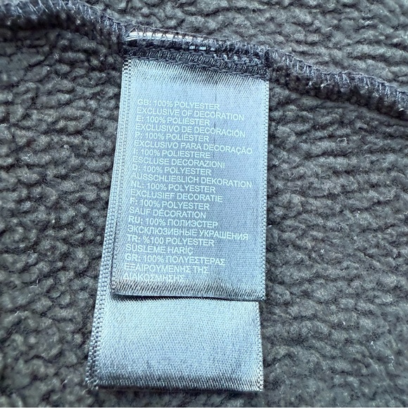 The North Face Women's Black Jacket - Picture 4 of 6